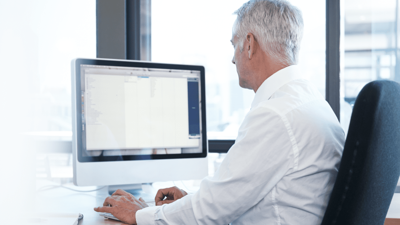 Managing contract risk management in commodity businesses